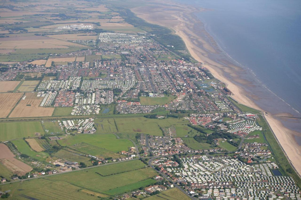 6 Berth Caravan For Hire By The Beach In Heacham, Norfolk Ref 21038C Esterno foto